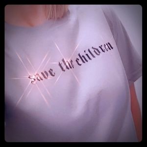 Save the children crop Tee